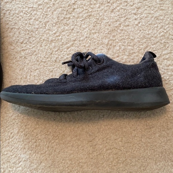 Women’s Allbirds Wool Runners - Picture 2 of 5